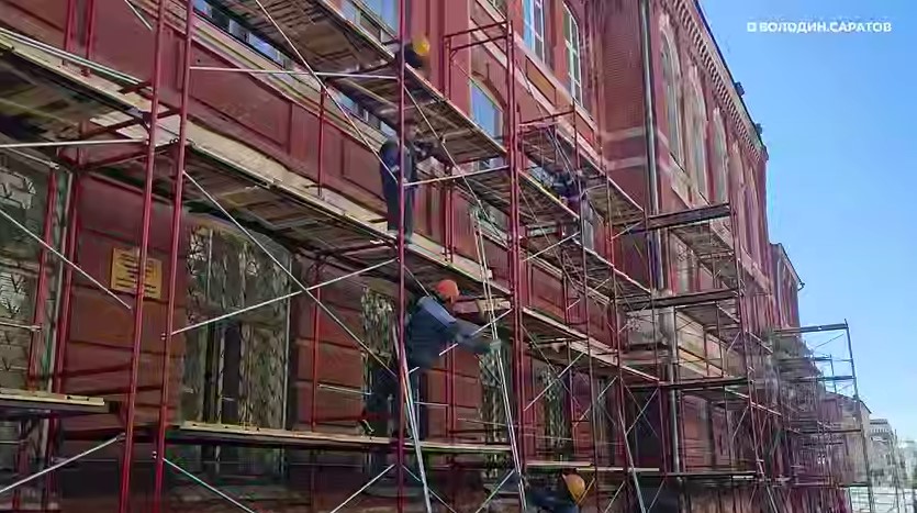 Благодаря Володину началась реставрация памятника архитектуры в центре Саратова